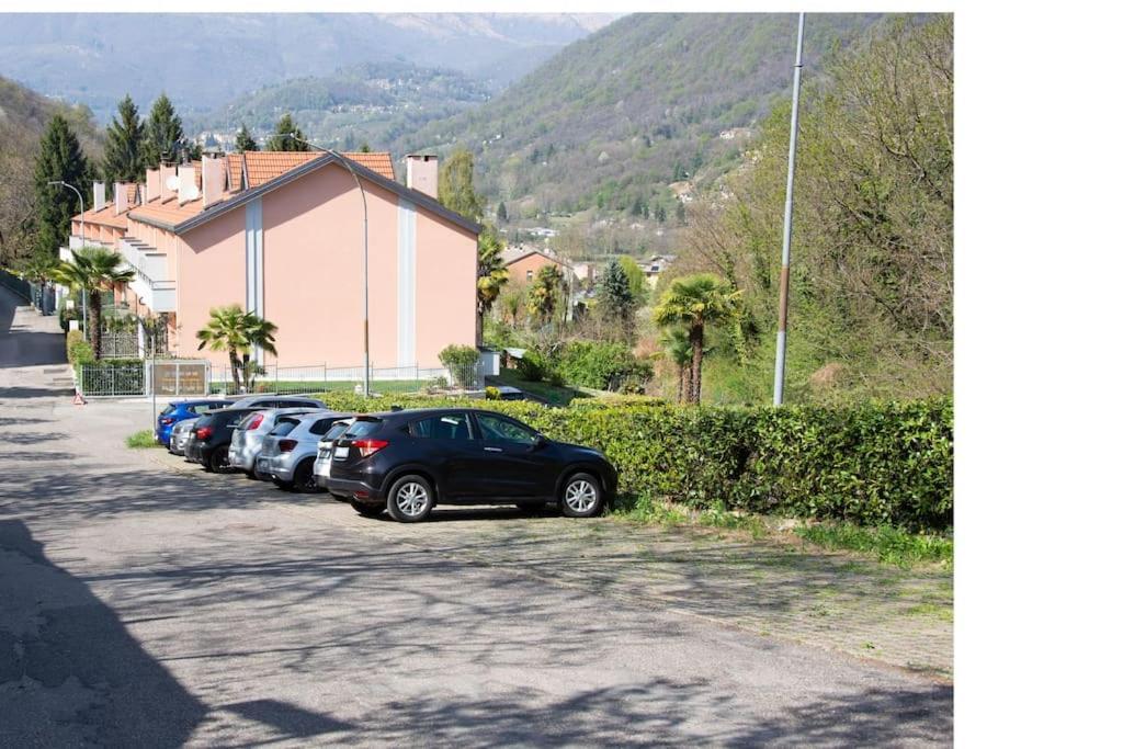 Ca' Gialla 2 - Sul Lago Di Lugano, Terrazza E Parcheggio - Cadegliano Viconago Exterior photo